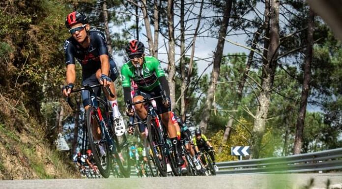 En 230 km la diferencia entre Roglic y ‘Richie’ sigue igual