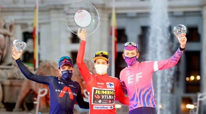 Roglic acarició el bicampeonato y ‘Richie’ lo escoltó en el podio