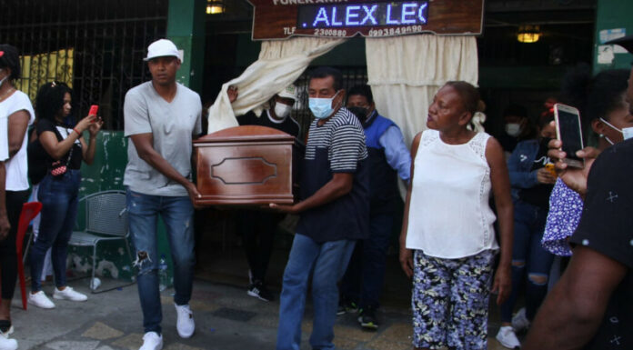 Se arma capilla ardiente para Álex Quiñónez