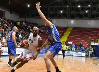 Club Piratas se llevó su primera victoria