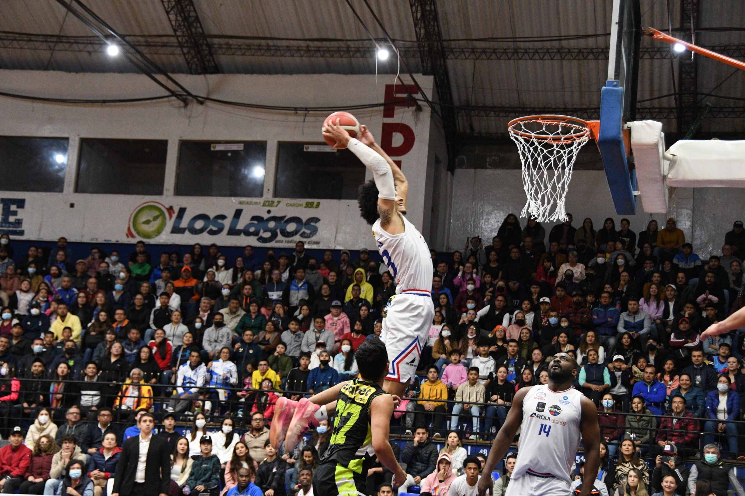 Piratas perdió otra vez en su fortín